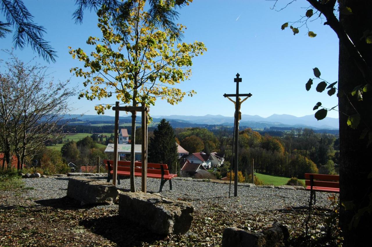 Altes Schulhaus Apartamento Argenbuhl Exterior foto